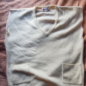 Vintage knitted vest